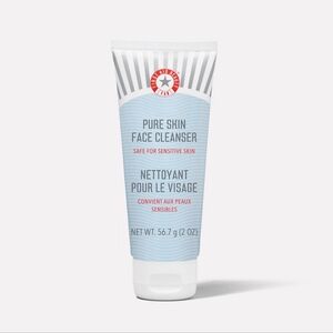 *NWT* First Aid Beauty 2oz Pure Skin Face Cleanser